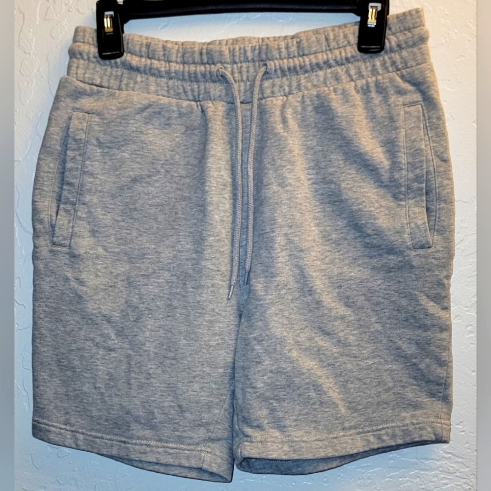 H & M Shorts